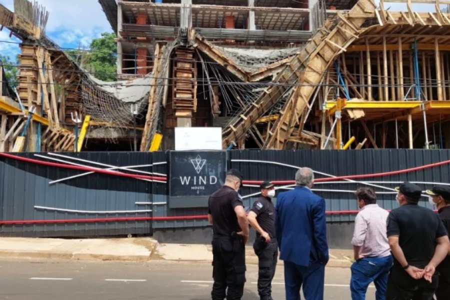 Se derrumbó un edificio en construcción y hay 6 personas heridas