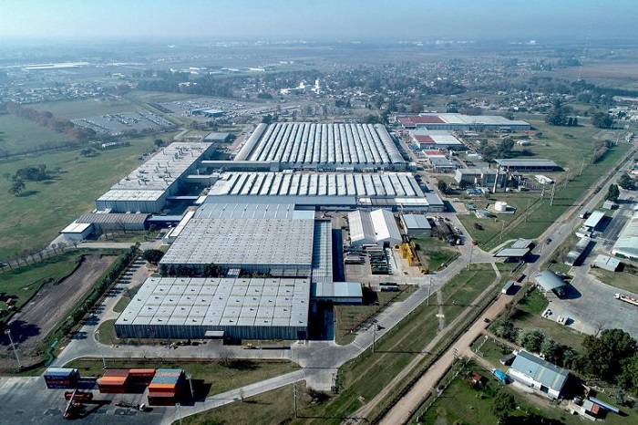 Photo of La economía creció en mayo 7,4% respecto al mismo mes del año pasado, aunque solo 0,3% respecto de abril