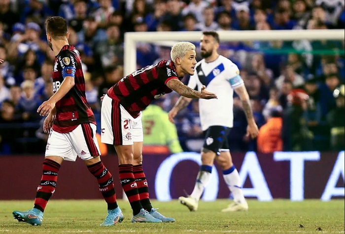Photo of Vélez cayó 4 a 0 de local en la ida por la semifinal de la Copa Libertadores