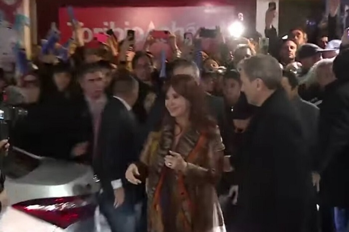 Photo of Atentado a Cristina Kirchner: la novia de Sabag Montiel estaba a metros del lugar del ataque a la vicepresidenta