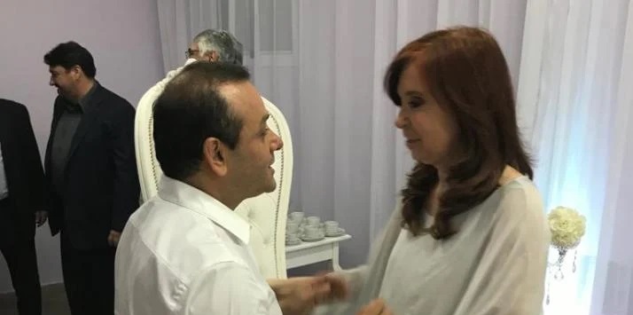Photo of El gobernador de Misiones se solidarizó con Cristina Fernández