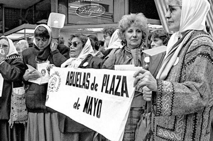 Photo of Abuelas: los primeros años de lucha, rescatados por el archivo de Télam