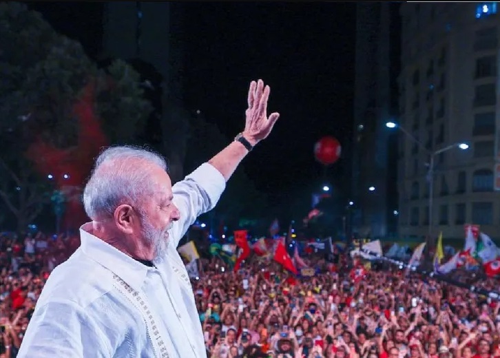 Photo of Elecciones en Brasil: Lula tendría ventaja para la segunda vuelta, según una encuesta
