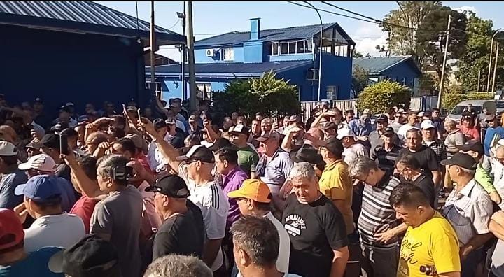 Photo of Misiones: Este lunes comienzan las paritarias para las fuerzas de seguridad