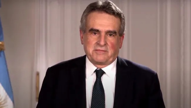 Photo of Elecciones 2023: Agustín Rossi se lanzó como precandidato a Presidente y prometió redistribuir el ingreso