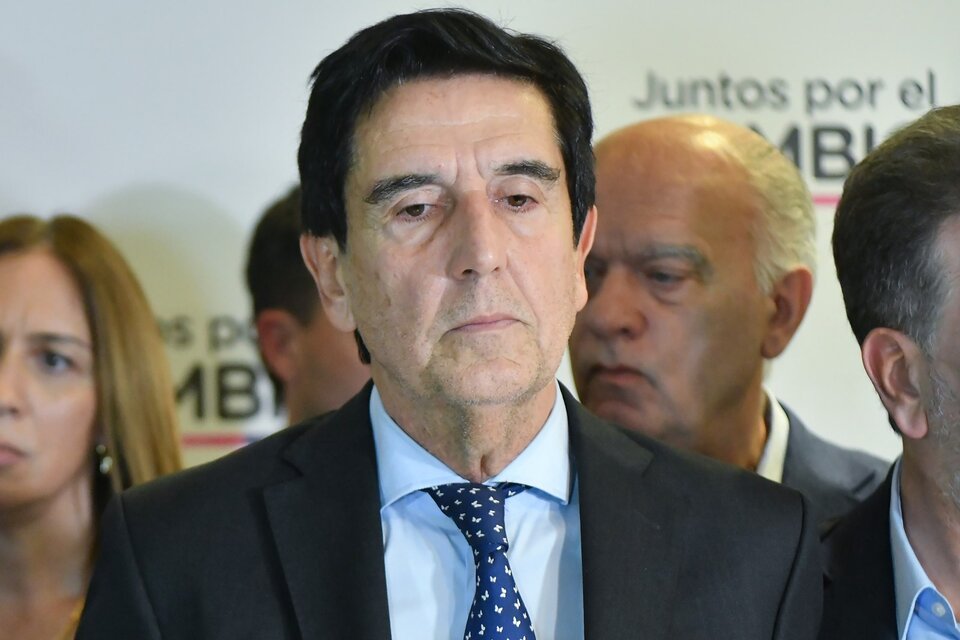 Photo of La Fundación Mediterránea desvinculó a Carlos Melconian