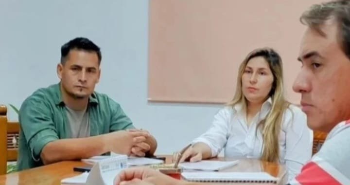 Photo of Concejales de TTT expresan rechazo al inconstitucional DNU de Milei