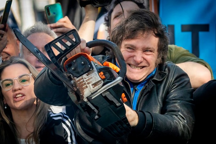 Photo of Los artículos de la ley más bestiales y desconocidos, el acecho de Macri a Milei, el rol de Cristina, el armado de Kicillof y el plan de Massa