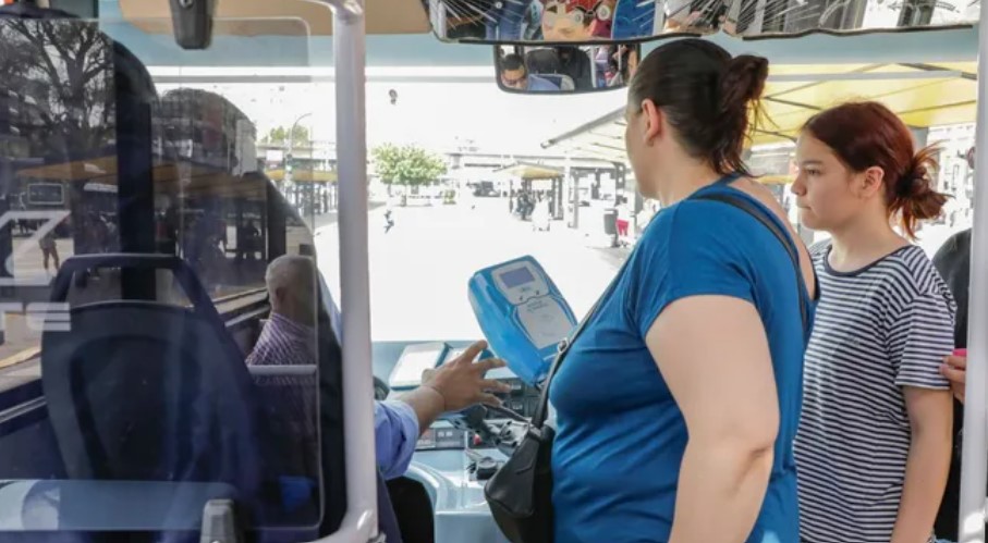 La quita de subsidios al transporte y la energía comenzaría a regir desde el 1 de enero