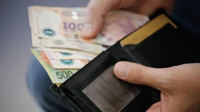 Photo of Salarios pulverizados y precios liberados profundizan la crisis de ingresos de los trabajadores
