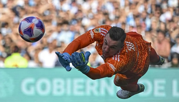 Photo of Armani dijo lo menos pensado y enloqueció a los hinchas de River: “Para mí”