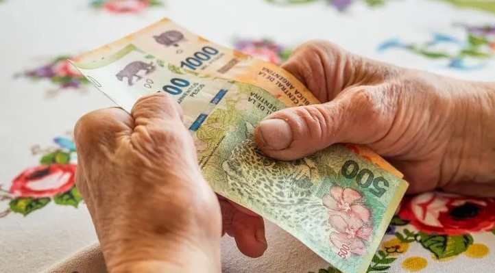 Photo of Jubilados: oficializan los haberes mínimos y máximos de marzo