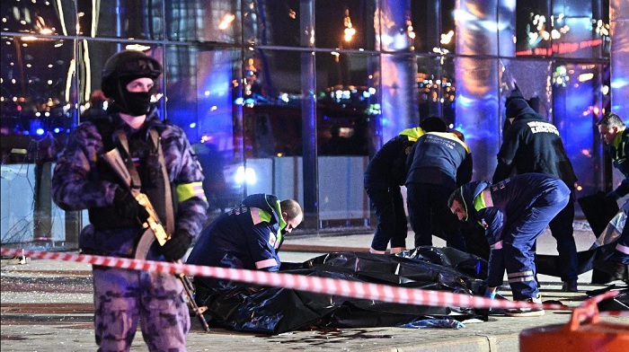 Photo of Al menos 40 muertos y más de 100 heridos por el atentado en el Crocus City Hall