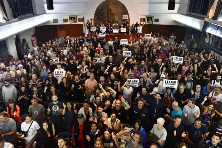 Photo of Télam no se cierra