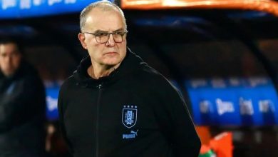 Photo of Escándalo con Bielsa en Uruguay por su decisión con el cuerpo técnico: “Malos tratos”