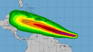 Photo of Un peligroso e inusual huracán se intensifica rápidamente a su paso por el Caribe