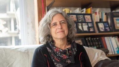 Photo of Claudia Cesaroni: ​“Retrocedimos a tiempos de dictadura en muchos aspectos de la vida cotidiana” 