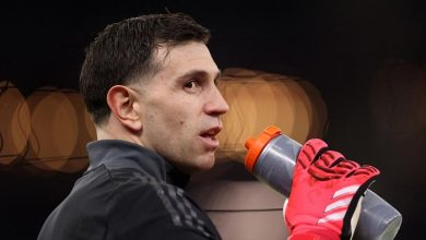 Photo of Dibu Martínez, el número 1 de la Selección: por qué el arquero ya se encuentra en Argentina
