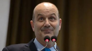 Photo of Federico Sturzenegger citó a la Bersuit, se equivocó de banda de rock y le respondieron: “Esa letra…”