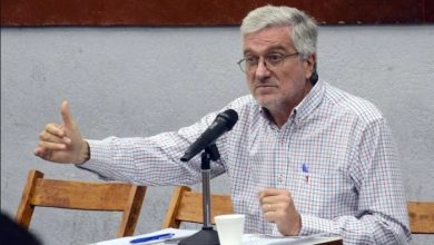 Photo of ​“Todo está aumentando: el dólar, la deuda y la inflación” 