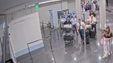 Photo of El pesado equipaje del avión de Leonardo Scatturice