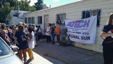 Photo of ​Chubut: «Torres ofreció menos de 4 mil pesos de aumento paritario docente» 