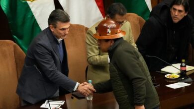 Photo of Gabriel Villalba Pérez denuncia: “Estamos viviendo un estado policiaco y terrorismo de estado en Bolivia”