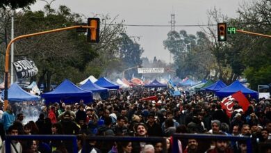 Photo of “Hasta que entren todos”: más de un millón de personas para un despedida sin horario final que se extendería hasta el martes