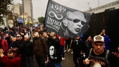 Photo of El último adiós al Indio Solari: terminó el velorio que reunió a miles de seguidores en Avellaneda