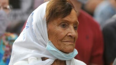 Photo of Murió Taty Almeida, presidenta de Madres de Plaza de Mayo y símbolo de la lucha contra la impunidad