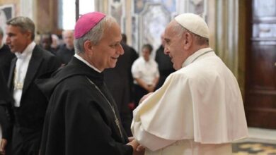 Photo of Una Iglesia con olor a cordero – El editorial de Roberto Caballero