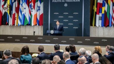 Photo of Marco Rubio recurre al pintor austríaco