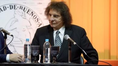 Photo of Alejandro Dolina recibió el Doctorado Honoris Causa de la UBA y convirtió el homenaje en una reflexión sobre la vida