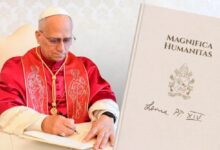 Photo of ​La CGT y la UTEP llevaron el reclamo social al Papa 
