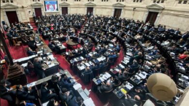 Photo of La maniobra desesperada del Gobierno para salvar el megaDNU