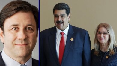 Photo of La pieza que cae en Nueva York: ¿Por qué renuncia el fiscal del caso Maduro-Flores?