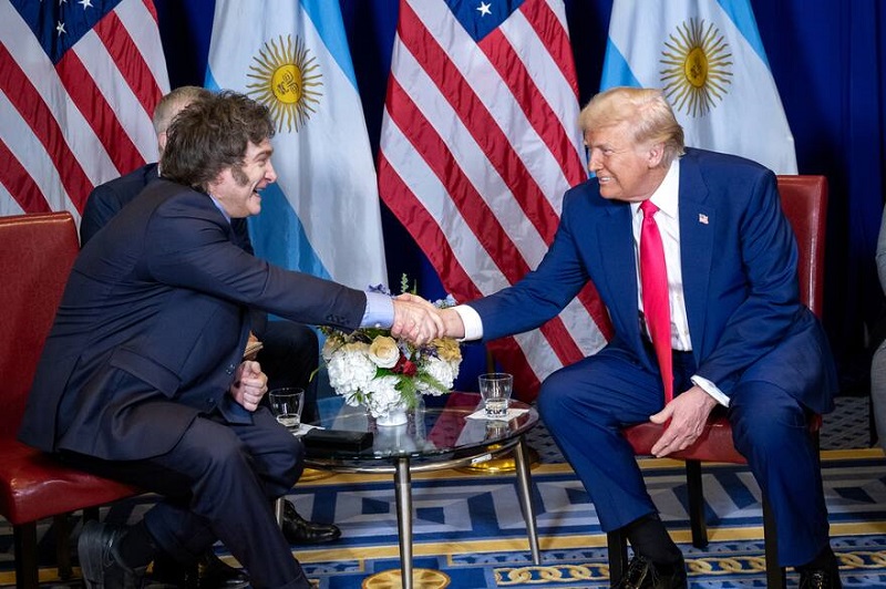 ​«La proscripción de Cristina comenzó con la injerencia de EEUU» 