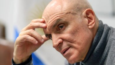 Photo of Procesaron a José Luis Espert por lavado de dinero: le prohibieron salir del país y embargaron sus bienes